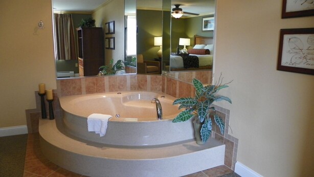 Bathroom - Inns of WV 301, 2bd, Waterville Valley (Waterville Valley)