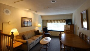 Condo (Inns of WV 309, 2bd, Waterville Valle) | Sala de estar
