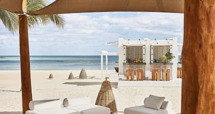 Etéreo, Auberge Collection