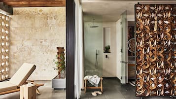 Tina y regadera independientes, tina profunda, regadera tipo lluvia