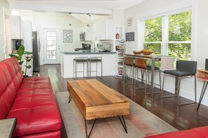 تلفزيون ذكي