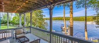 Starlight Lakehouse; Your Magical 5 Bdrm Getaway! W/ BRAND NEW 7 SEATER HOT TUB!
