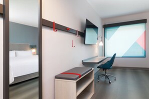 Habitación estándar, 1 cama King size | Ropa de cama de alta calidad y camas con pillow-top 