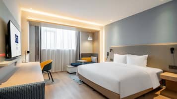 Standard Room, 1 King Bed (Extra Floor Space)