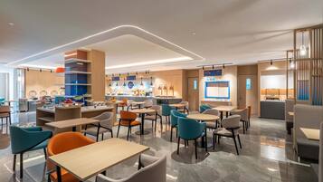 Inbegriffenes großes Frühstück