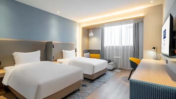 In-room safe, desk, soundproofing, iron/ironing board