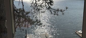 Lakefront Home • Private Dock • Kayaks