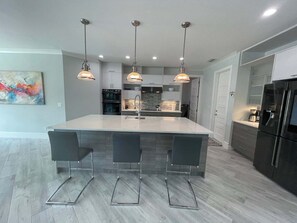 Fridge, microwave, oven, stovetop - Modern 3 Bdr Home on a Canal with a Heated Pool (Port Charlotte)