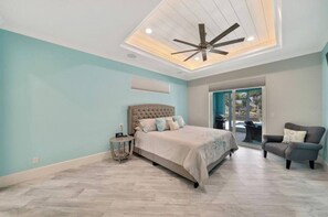 3 habitaciones, escritorio, tabla de planchar con plancha y wifi gratis 
