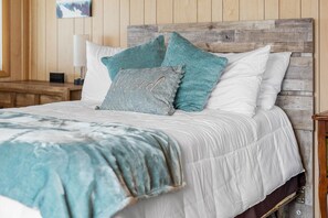 3 chambres, bureau, fer et planche à repasser, Wi-Fi gratuit