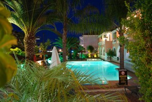 Front of property - Eugenia hotel (Zakynthos)