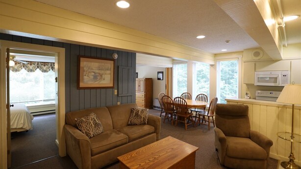 Condo (Inns of WV 206, 2bd, Waterville Valle) | Living room - Inns of WV 206, 2bd, Waterville Valley (Waterville Valley)