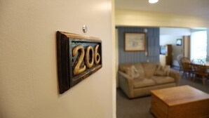 Condo (Inns of WV 206, 2bd, Waterville Valle) | Living room - Inns of WV 206, 2bd, Waterville Valley (Waterville Valley)