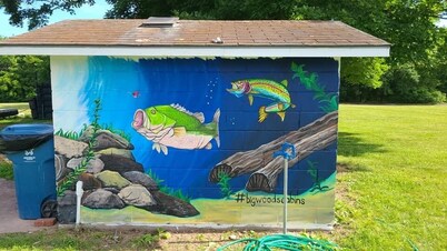 Sleeps 5 (unit 4A), pool, next to Big M Marina, 15 min to Roaring River