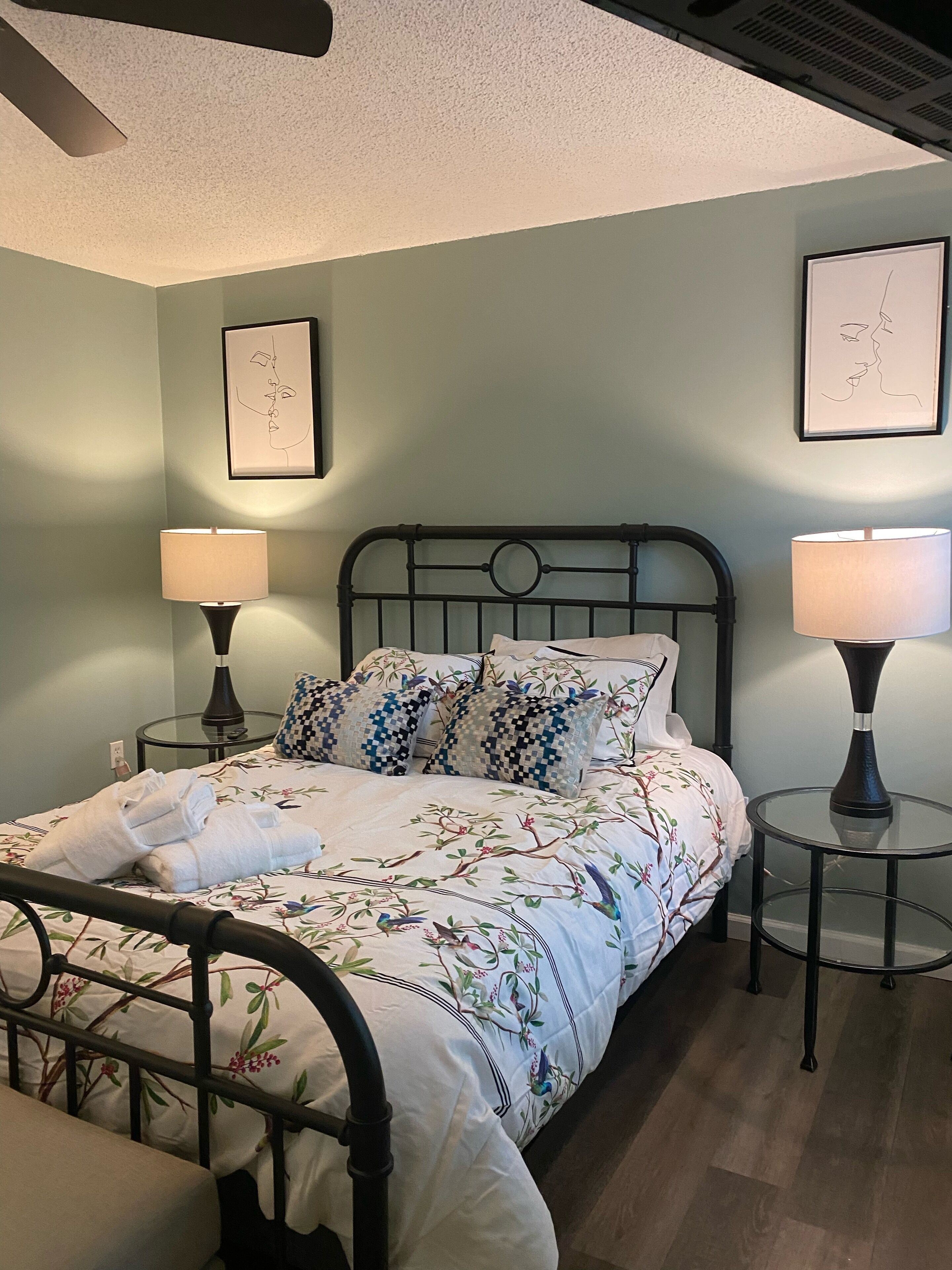 2 Schlafzimmer, Bügeleisen/Bügelbrett, kostenloses WLAN, Bettwäsche