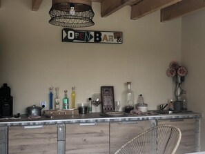 Interior - 115m2 house in a quiet location, 5 minutes from the sea of St pierre (Fleury)