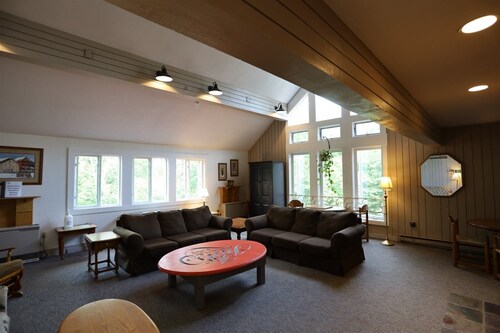 Inns of WV 204, 1 bd, Waterville Valley