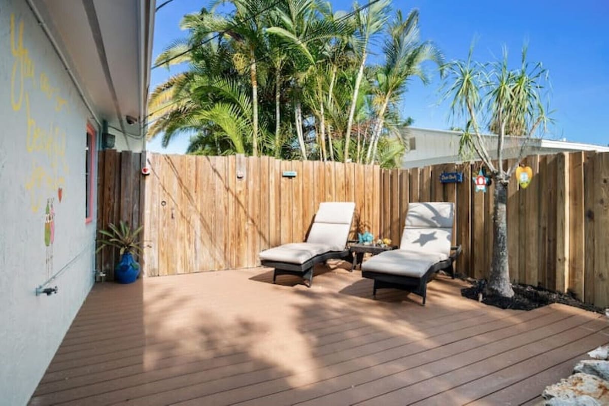 Photo 2 of Bamboo Oasis B - 5 miles to Beach & Downtown
