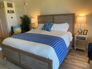 1 bedroom, in-room safe, desk, iron/ironing board