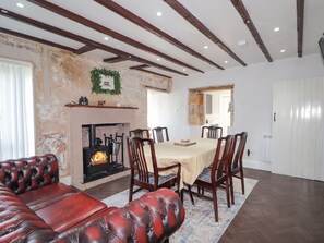 Dining - Seaview at The Doocot (Elgin)