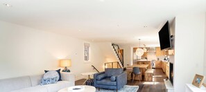 Appart'hôtel, 3 chambres | Salle de séjour