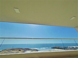 Interior - Modern Ocean View  Condo with Private  Beach   (PLAYAS encantada, playa de Rosarito)