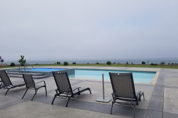 Innenpool, Außenpool