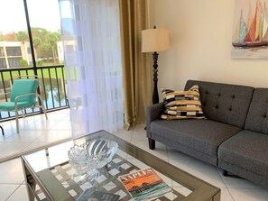 スマートテレビ、PC モニター