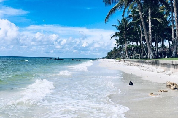 Beach nearby, beach towels