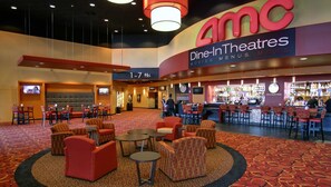 Bar (en la propiedad)