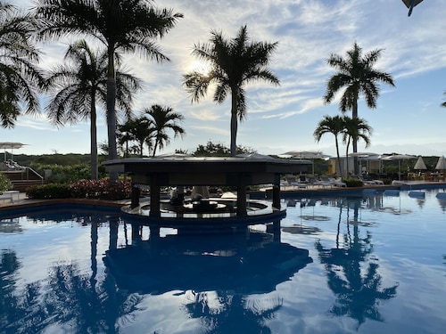 Vidanta Luxury Paradise by