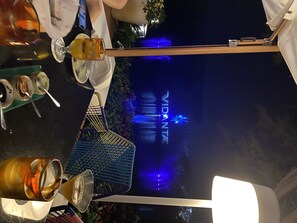 مطعم