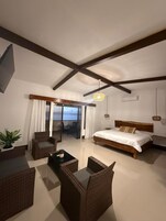 Comfort Room, Terrace