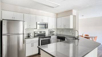 Fridge, microwave, oven, dishwasher