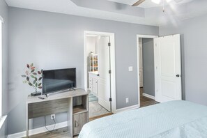 4 chambres, fer et planche à repasser, accès Internet, draps fournis