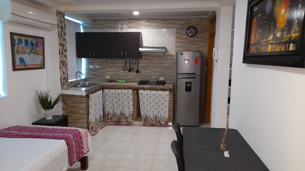 Cafetière/bouilloire, grille-pain