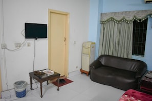 Room amenity - New Capital Hotel (Lahore)