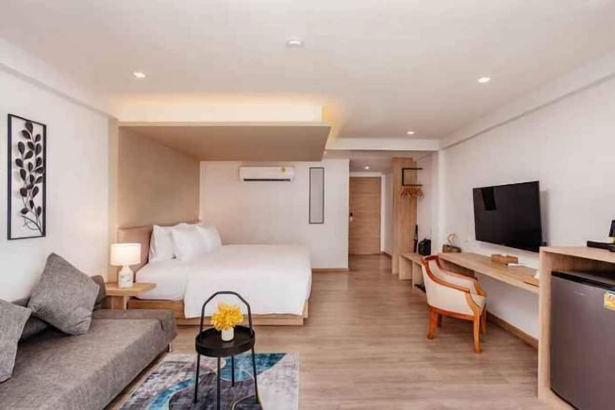 1 bedroom, down duvets, in-room safe, individually decorated
