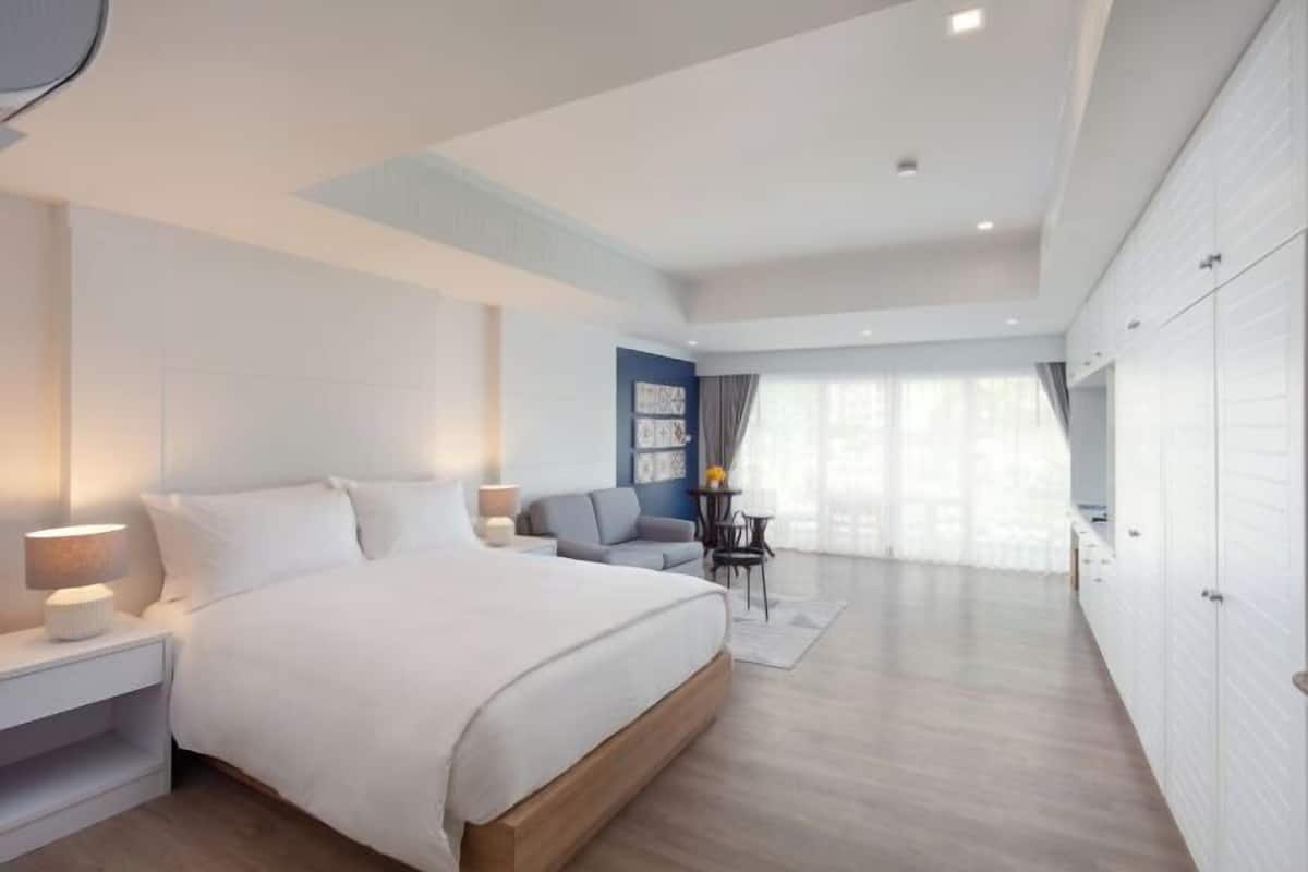 1 bedroom, down duvets, in-room safe, individually decorated