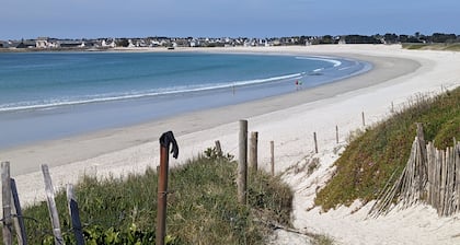 Spacious neo Breton 1 km from the beach