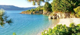 The Cliffs - Galleon Amieiro