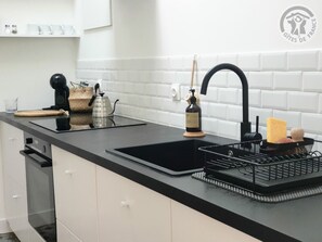 Fridge, microwave, oven, dishwasher