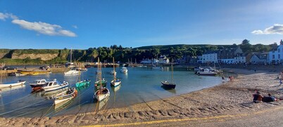 Stonehaven Scotland Beachfront House - Stunning Sea and Beach Views