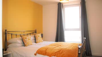 3 bedrooms, iron/ironing board, free WiFi, bed sheets