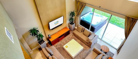 Maison (BEAUTIFUL Townhome OVERLOOKING THE LA) | Extérieur