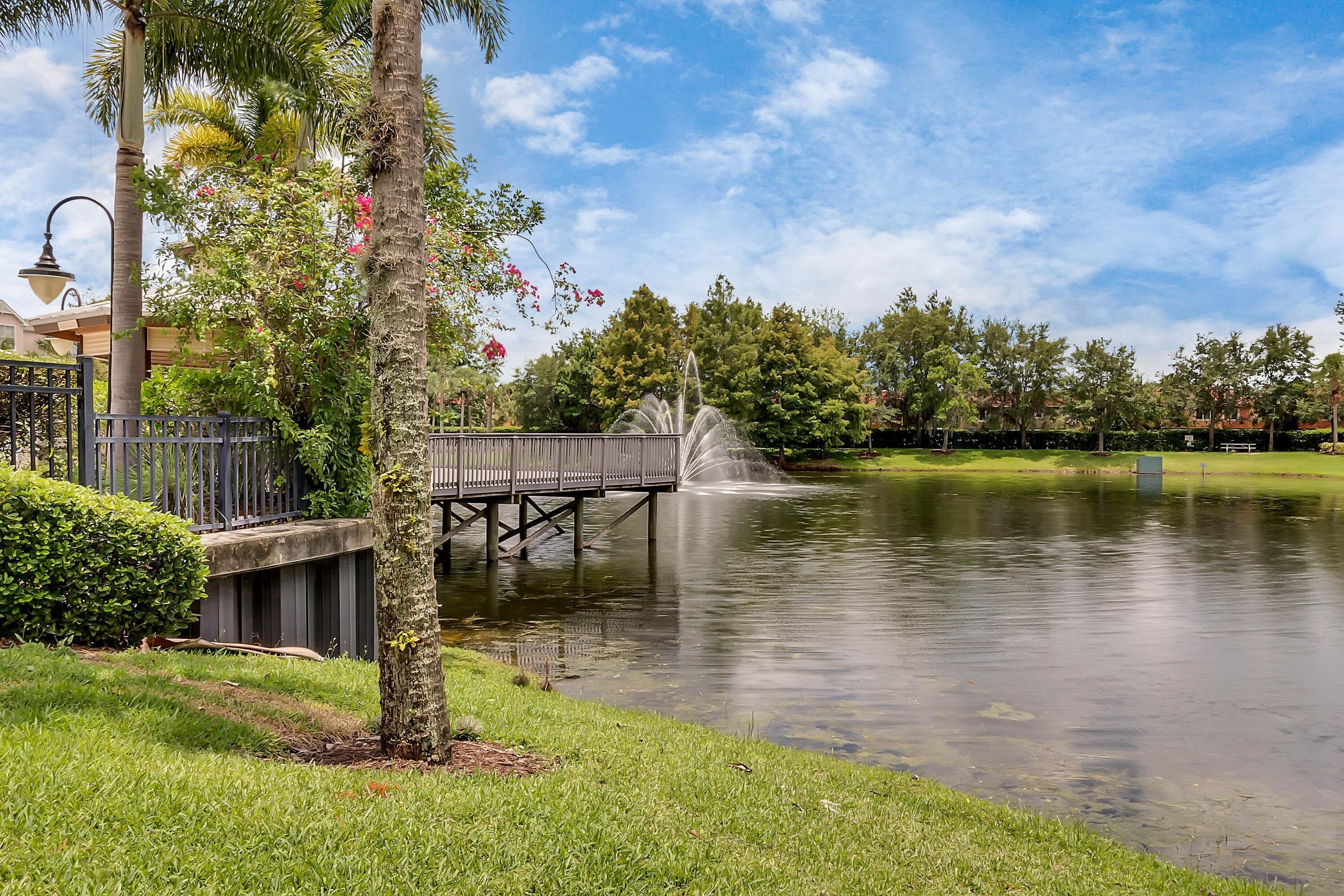 Talo (Cozy apartment only miles from Disney) | Ulkopuoli