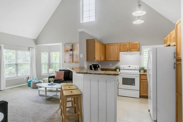 Private kitchen - Calypso Villa (Kissimmee)