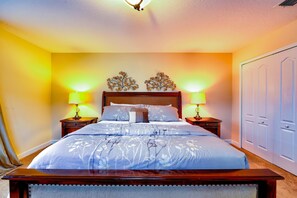 House (Paradise Palms Resort, just minutes f) | 5 bedrooms, free WiFi, bed sheets