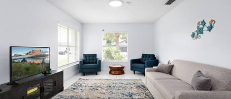 Maison (Cozy home minutes away from Disney) | Salle de séjour