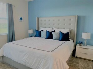 House (Brand New Condo at Champion Gate with) | 4 bedrooms